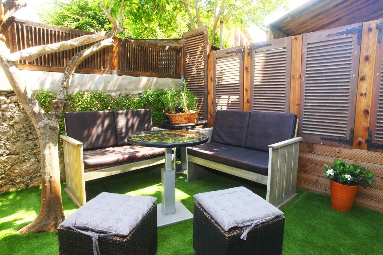 Intown Suite Lefkada City Exterior photo